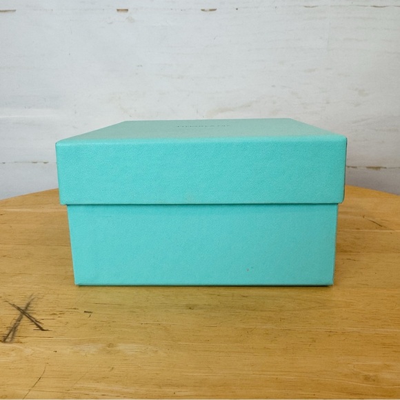 Tiffany & Co. | Empty Square Box - Picture 3 of 8